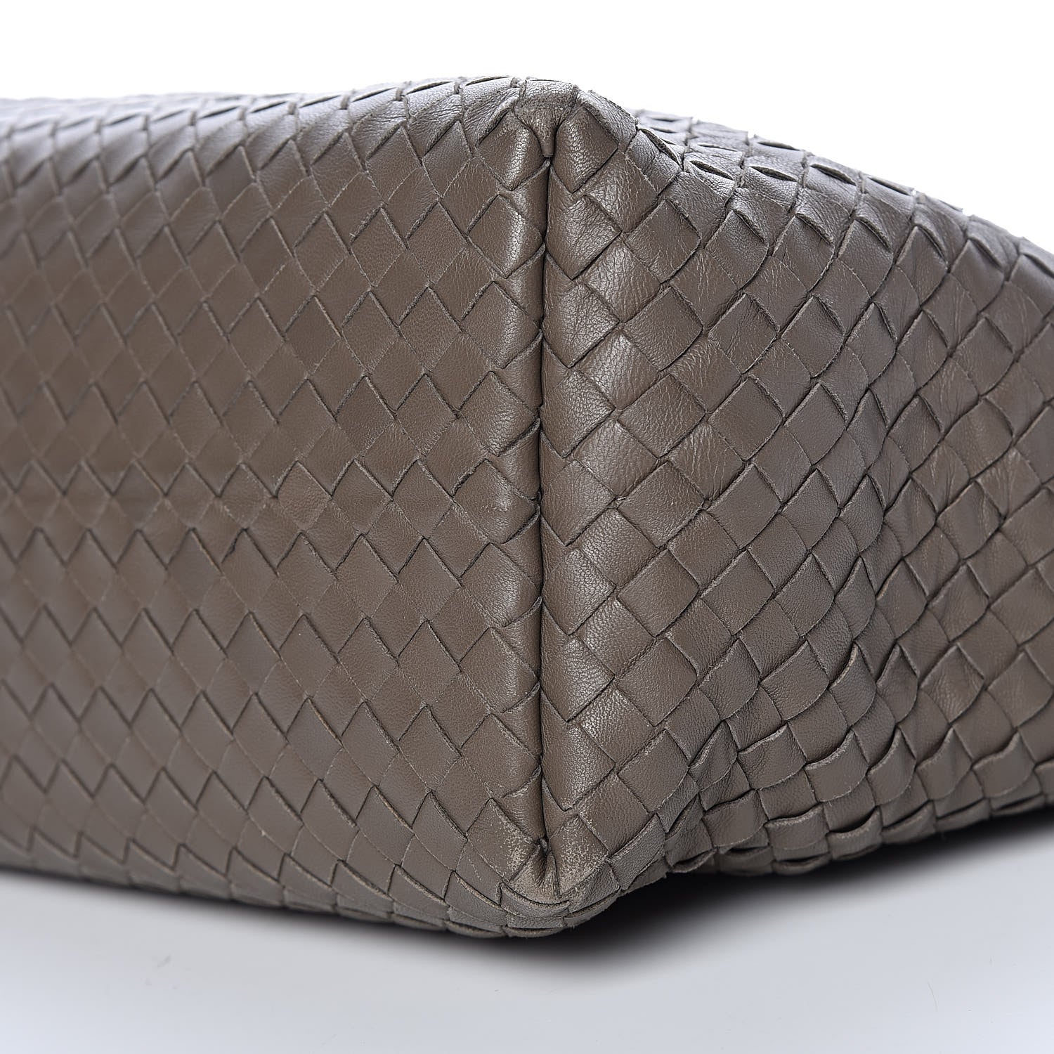 Bottega Veneta Nappa Intrecciato Medium Garda Bag Shadow 10 of 16