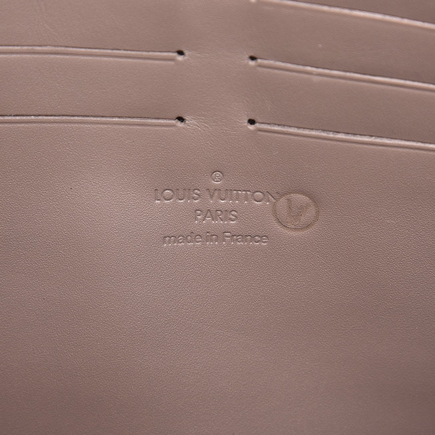 Monogram Veau Cachemire Magnolia