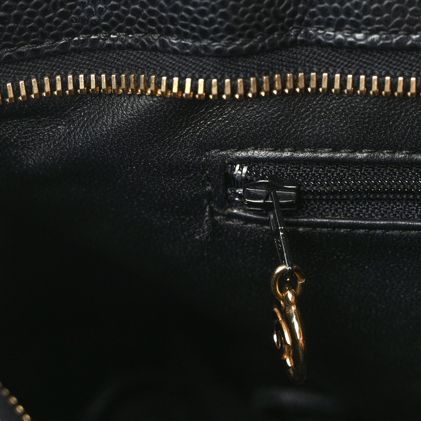 Caviar Quilted Medallion Tote Black