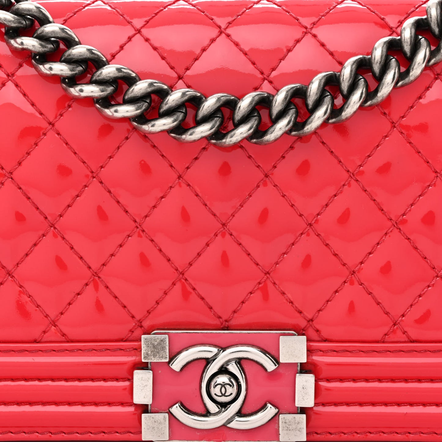 Patent Calfskin Enamel Quilted Medium Boy Flap Dark Pink