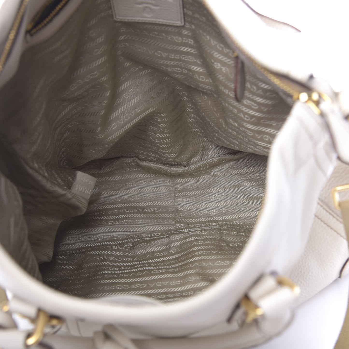 Cervo Antik Tote Cera