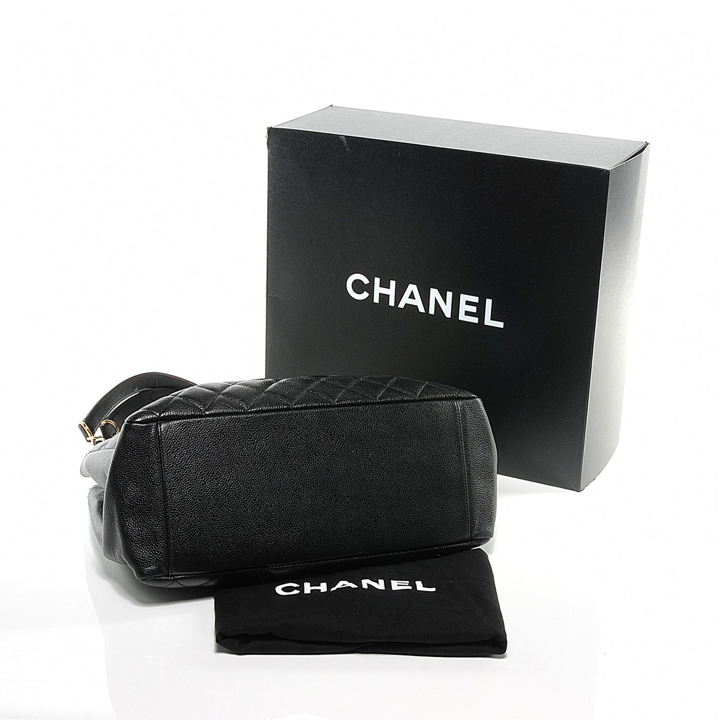 Caviar Grand Shopping Tote GST Black