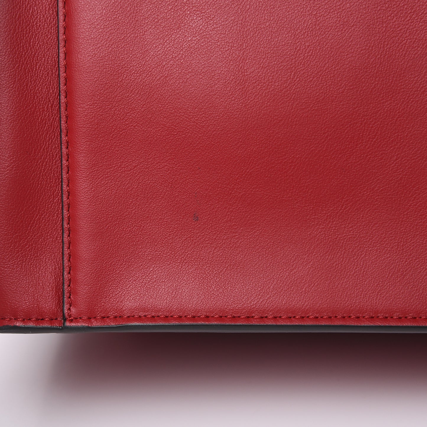 Vitello Grace Matte Large Flip Tote Fragola