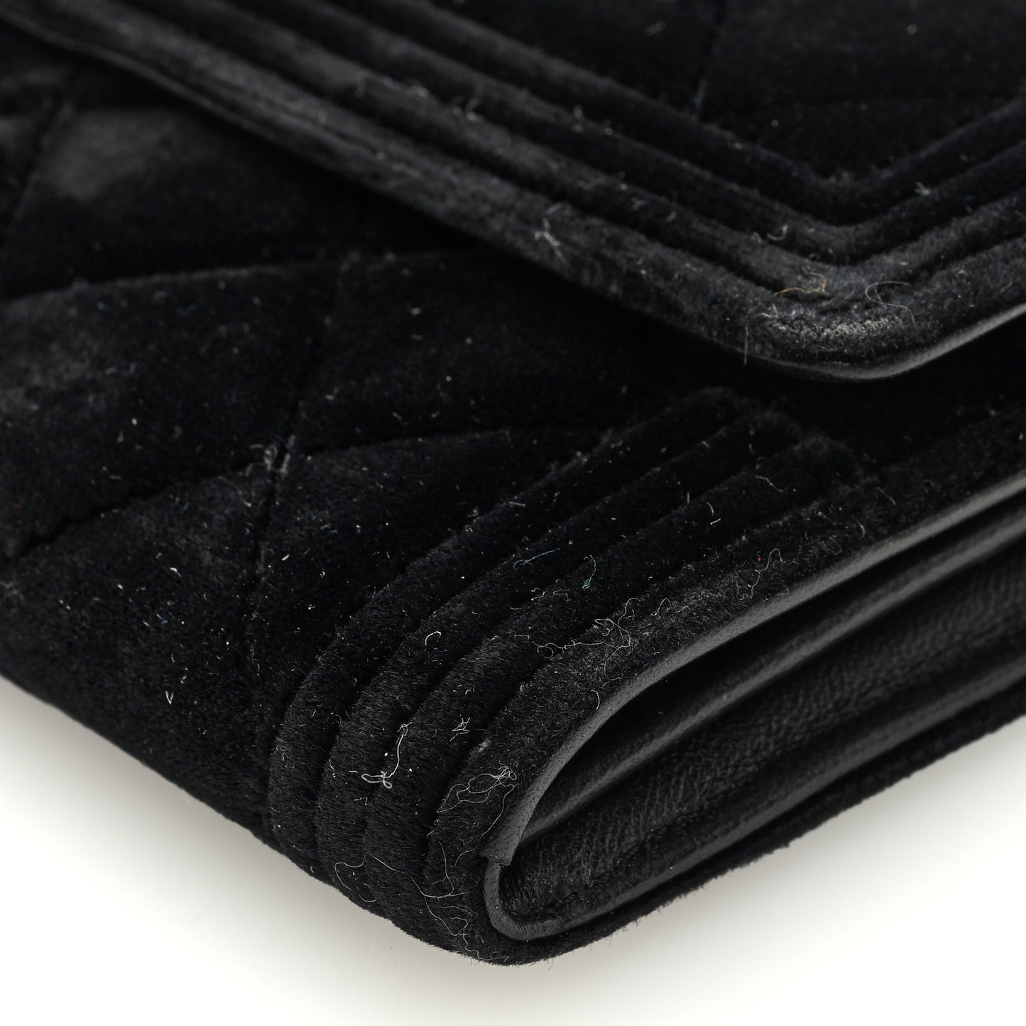 Velvet Boy Wallet On Removable Chain Black