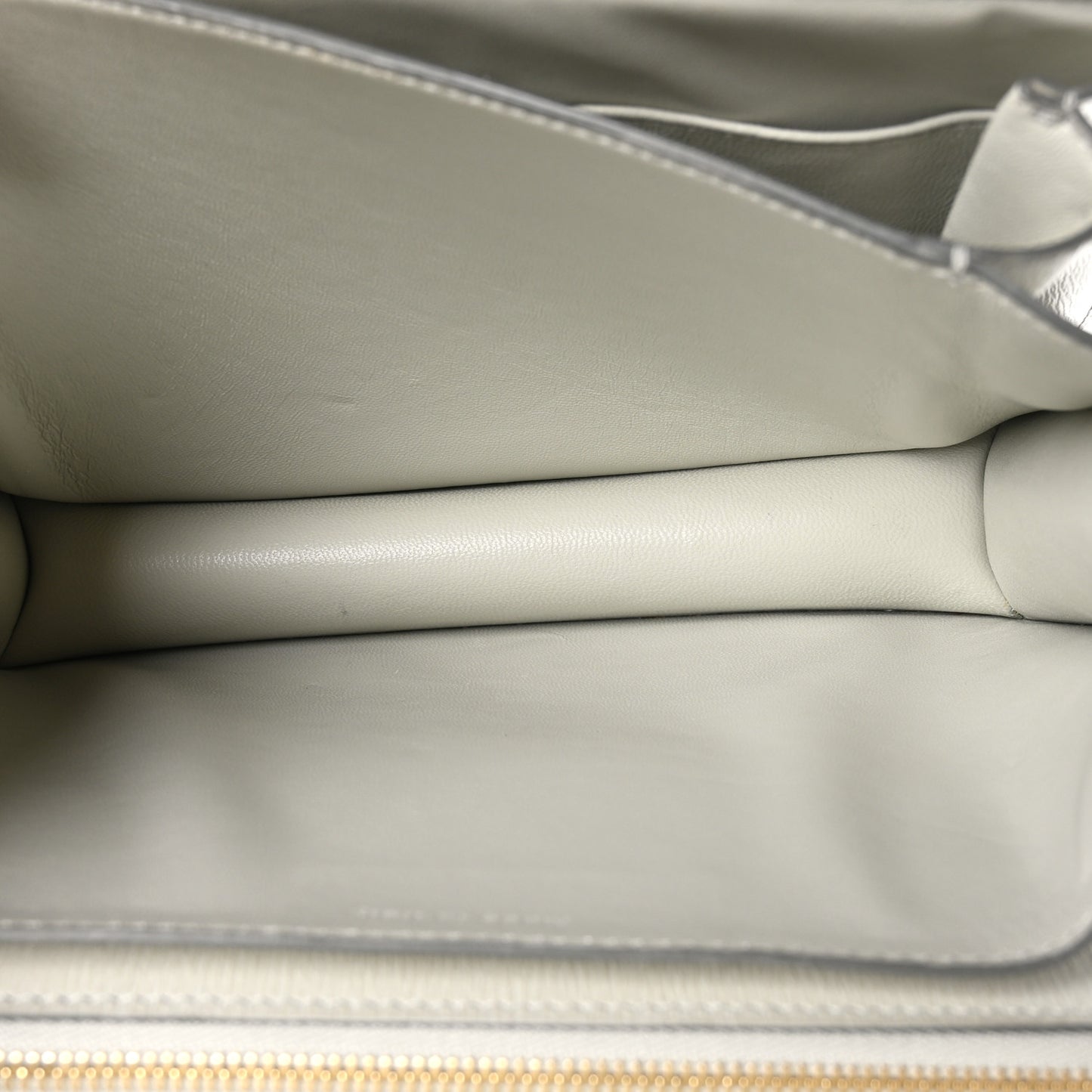 Liege Calfskin Medium Classic Box Flap Bag Pale Grey