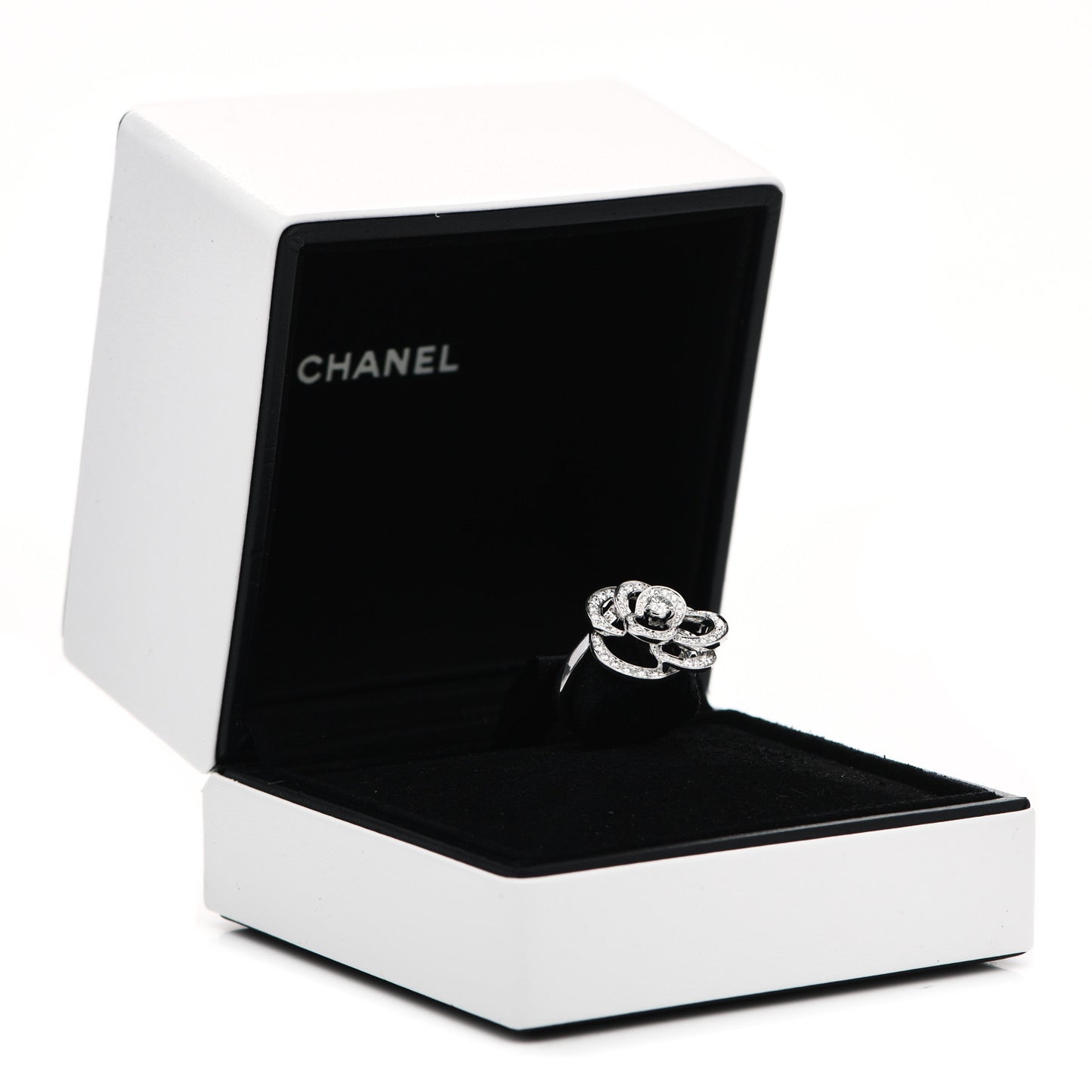 18K White Gold Diamond Fil de Camelie Ring 49 5