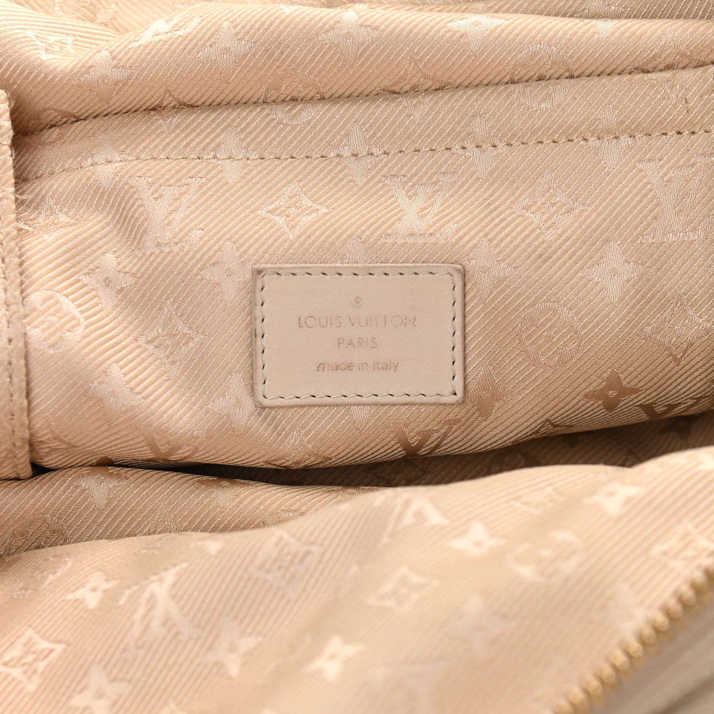 Lambskin Riveting White