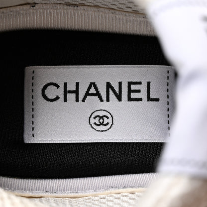 Chanel Fabric Laminated Calfskin Stretch CC Womens Sneakers 38.5 White Silver 6 of 11