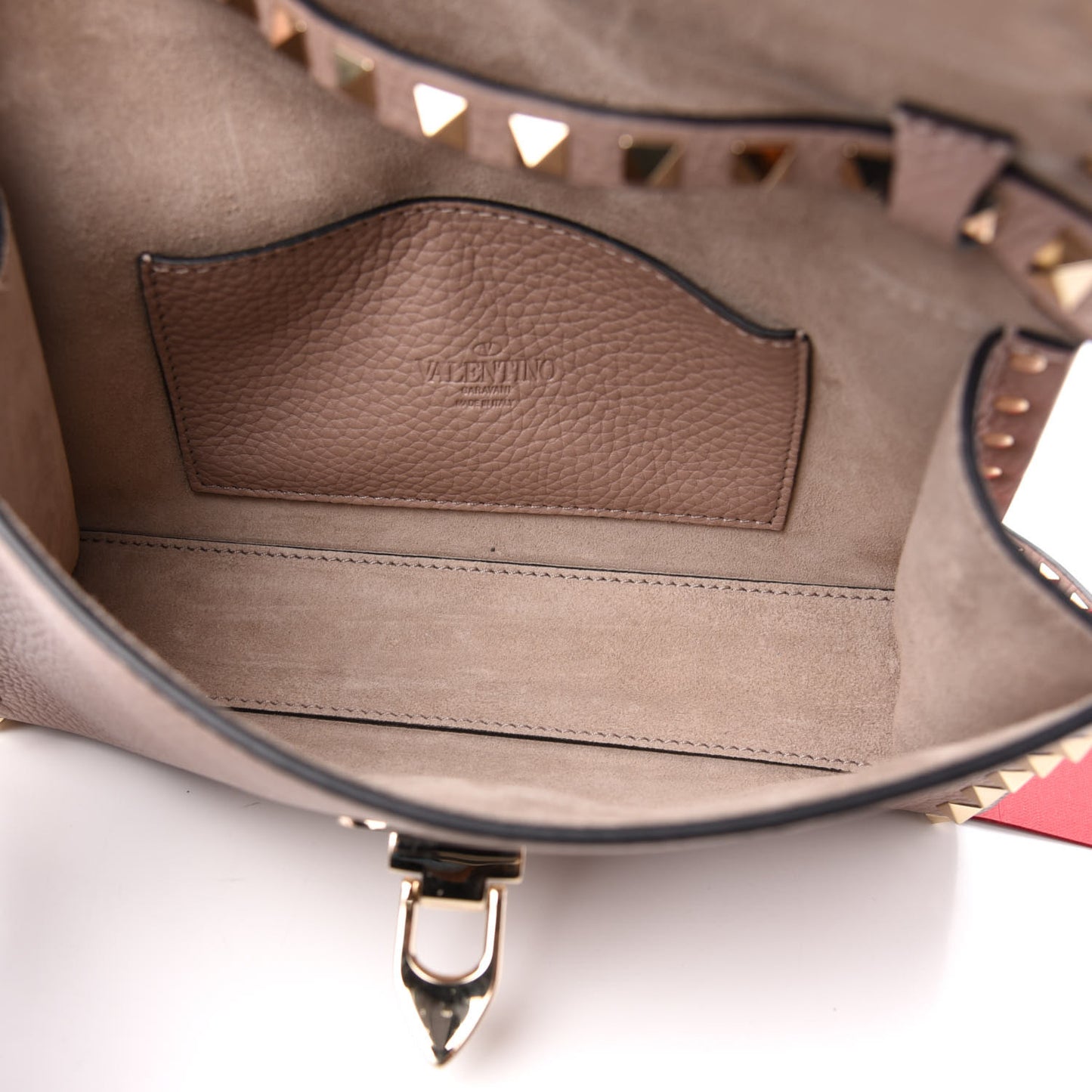 Pebbled Calfskin Medium Rockstud Flip Lock Crossbody Bag Poudre