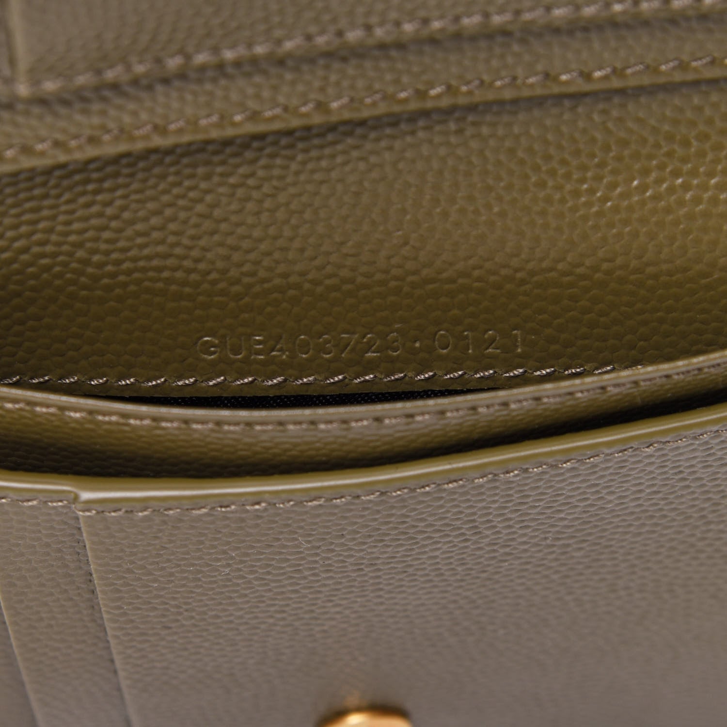 Saint Laurent Grain De Poudre Matelasse Chevron Monogram Compact Zip Around Wallet Vert Kaki 7 of 9