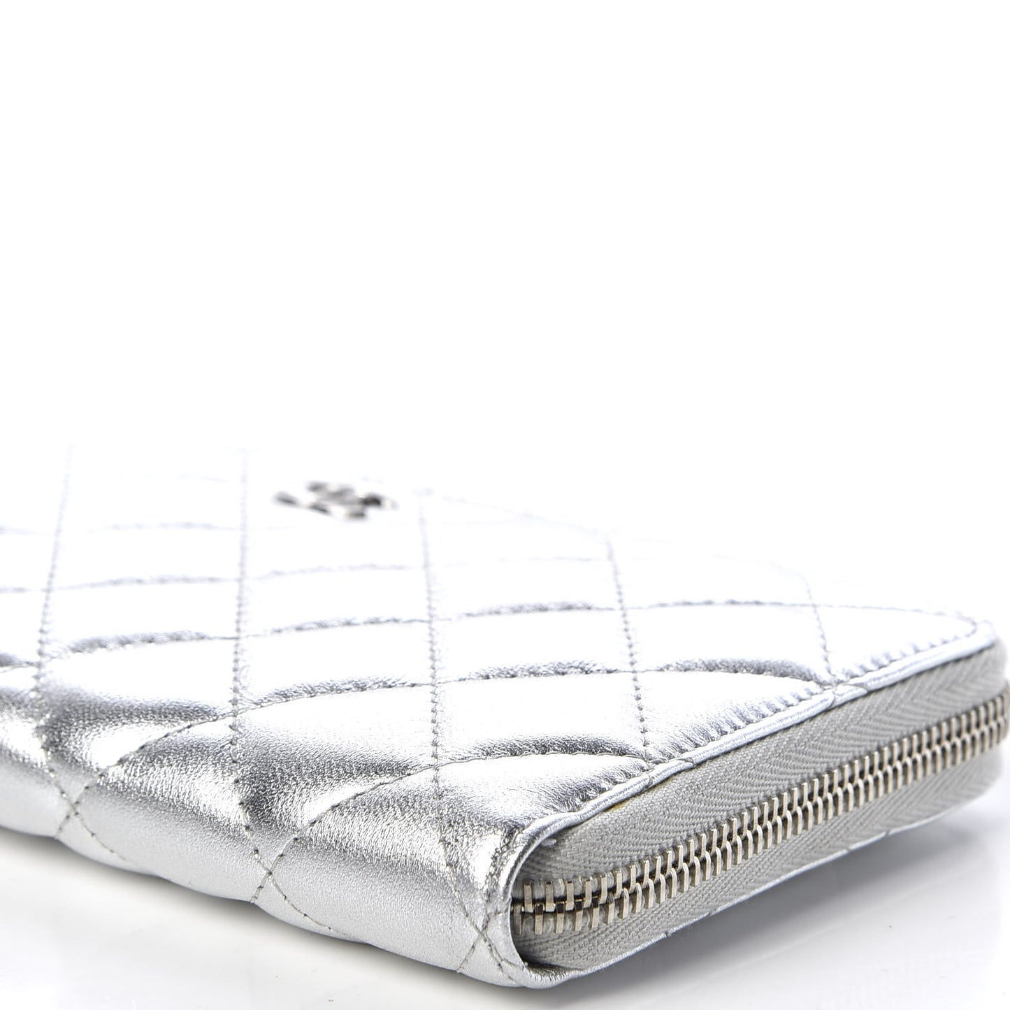 Metallic Lambskin Quilted Large Gusset Zip Around Wallet Silver