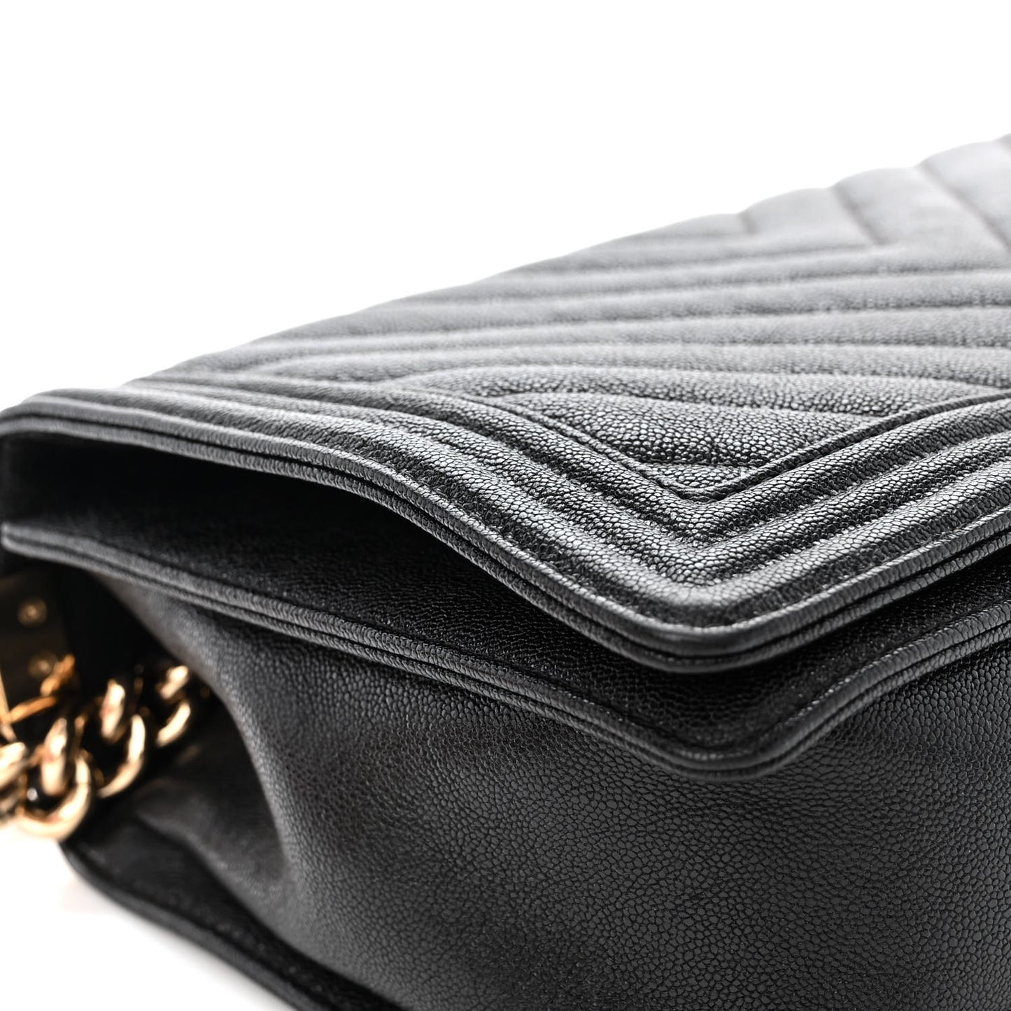 Caviar Chevron Quilted New Medium Boy Flap Black
