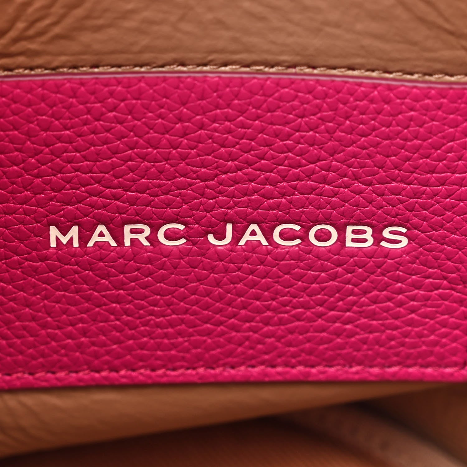 Marc Jacobs Grained Calfskin The Bucket Bag Lipstick Pink 6 of 11