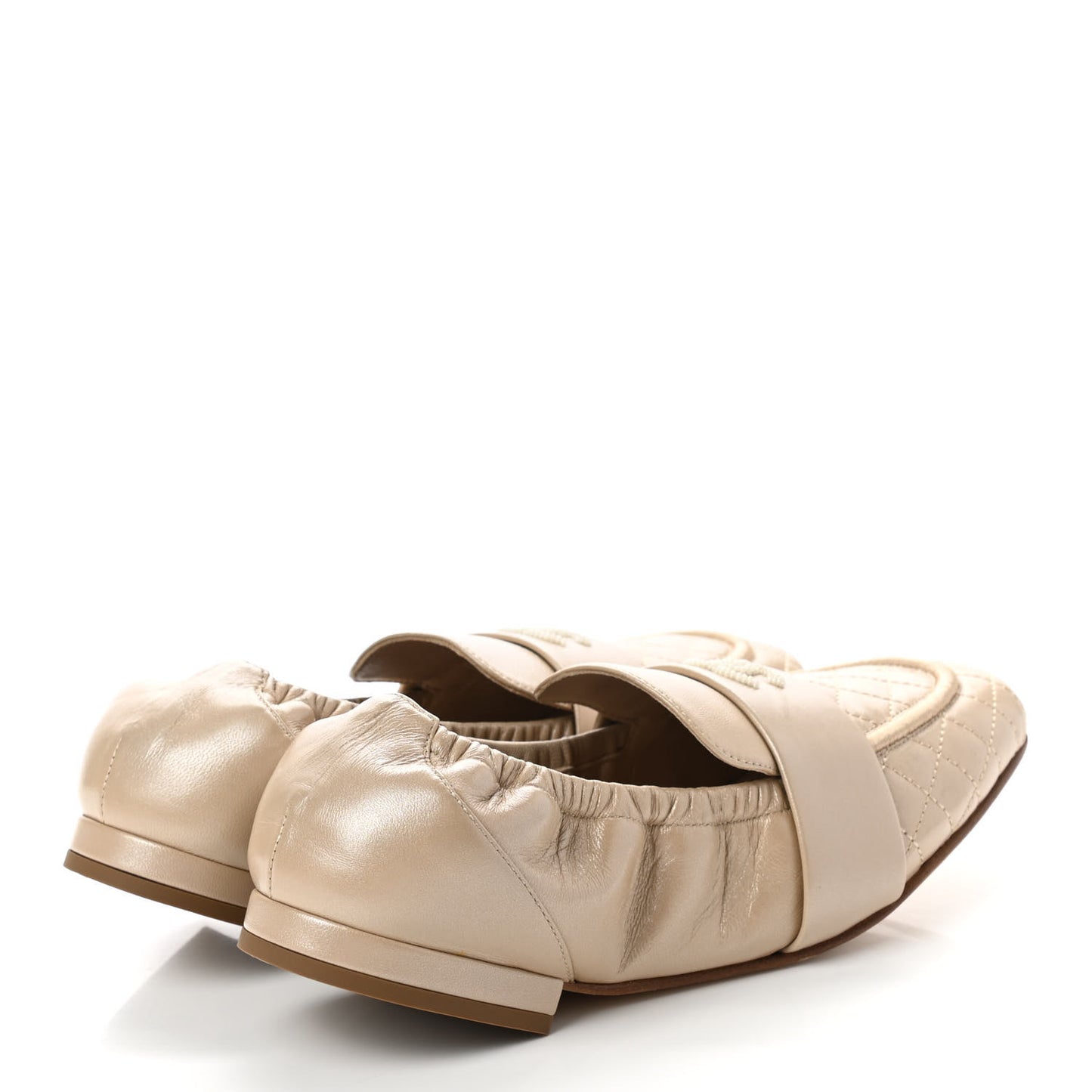 Laminated Lambskin Womens Quilted Elastic CC Moccasin Loafers 39.5 Beige