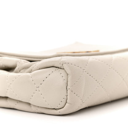 Saint Laurent Lambskin Quilted Monogram Mini Nolita Blanc Vintage 9 of 15
