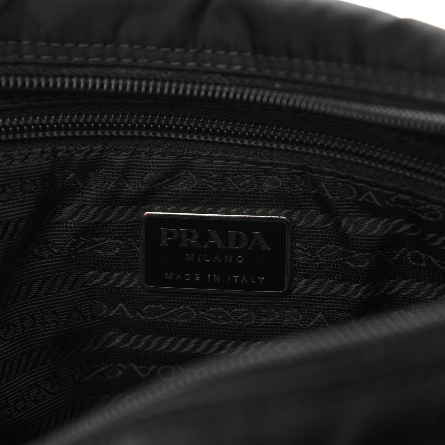 Nylon Vela Messenger Bag Black