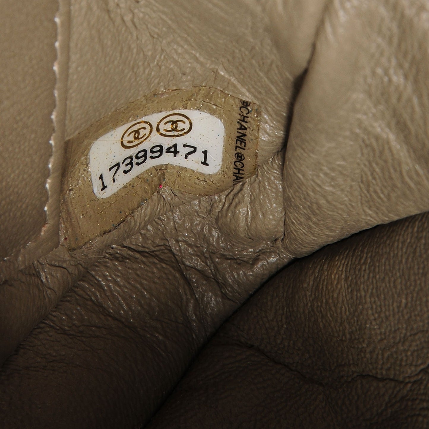 Patent Quilted Extra Mini Flap Grey