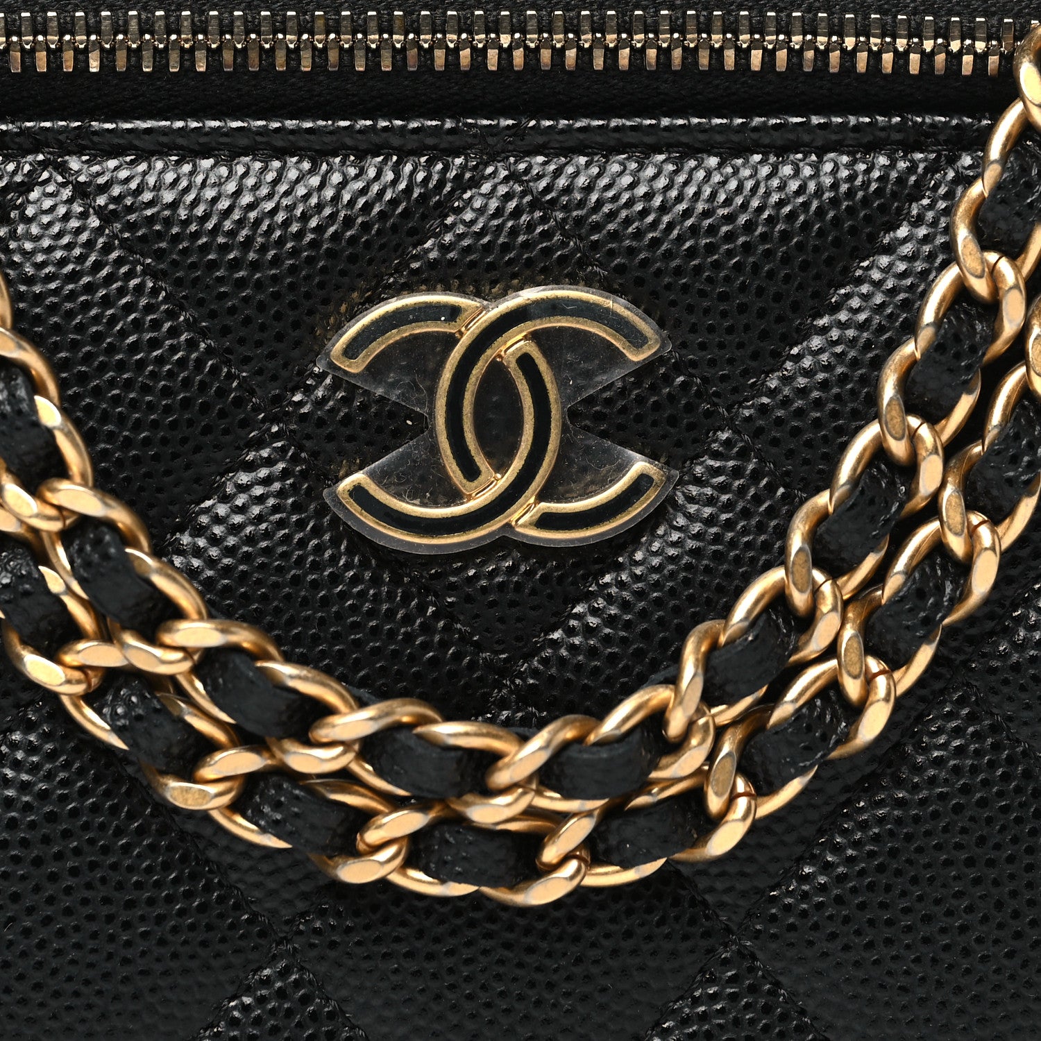 Chanel Caviar Quilted Coco Bracelet Vanity Case With Chain Black 9 of 11