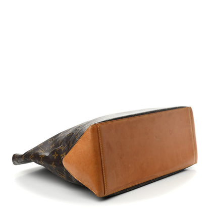 Louis Vuitton Monogram Cabas Mezzo 4 of 12