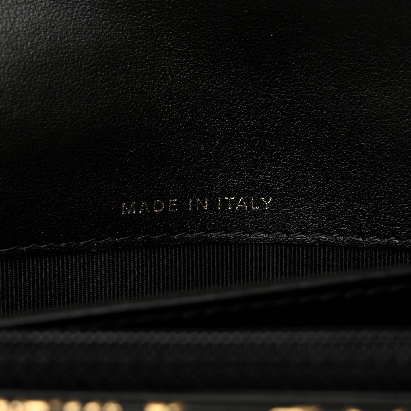 Calfskin Crocodile Embossed Graffiti 2.55 Cocodile Reissue Long Flap Black Gold