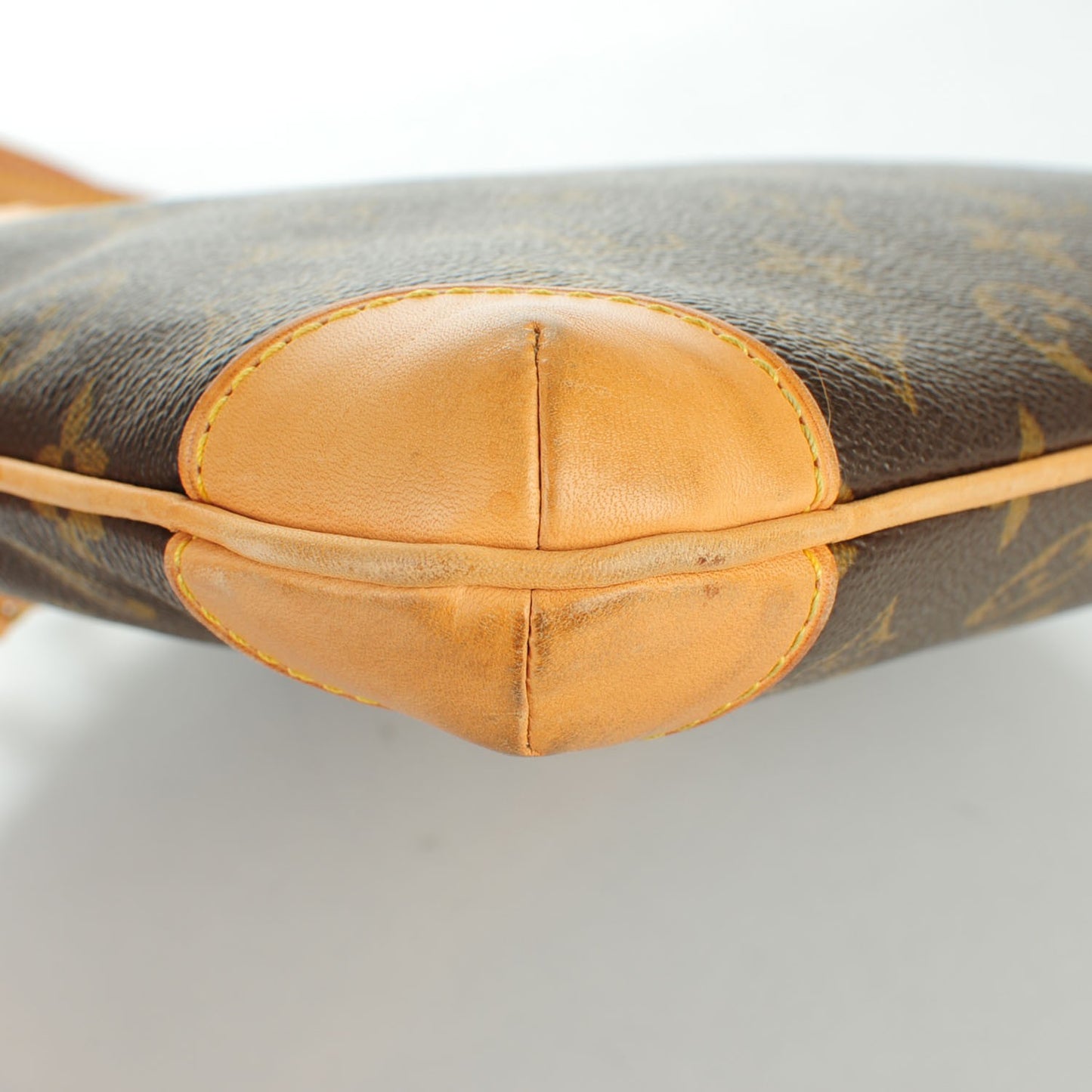 Monogram Sac Coussin GM