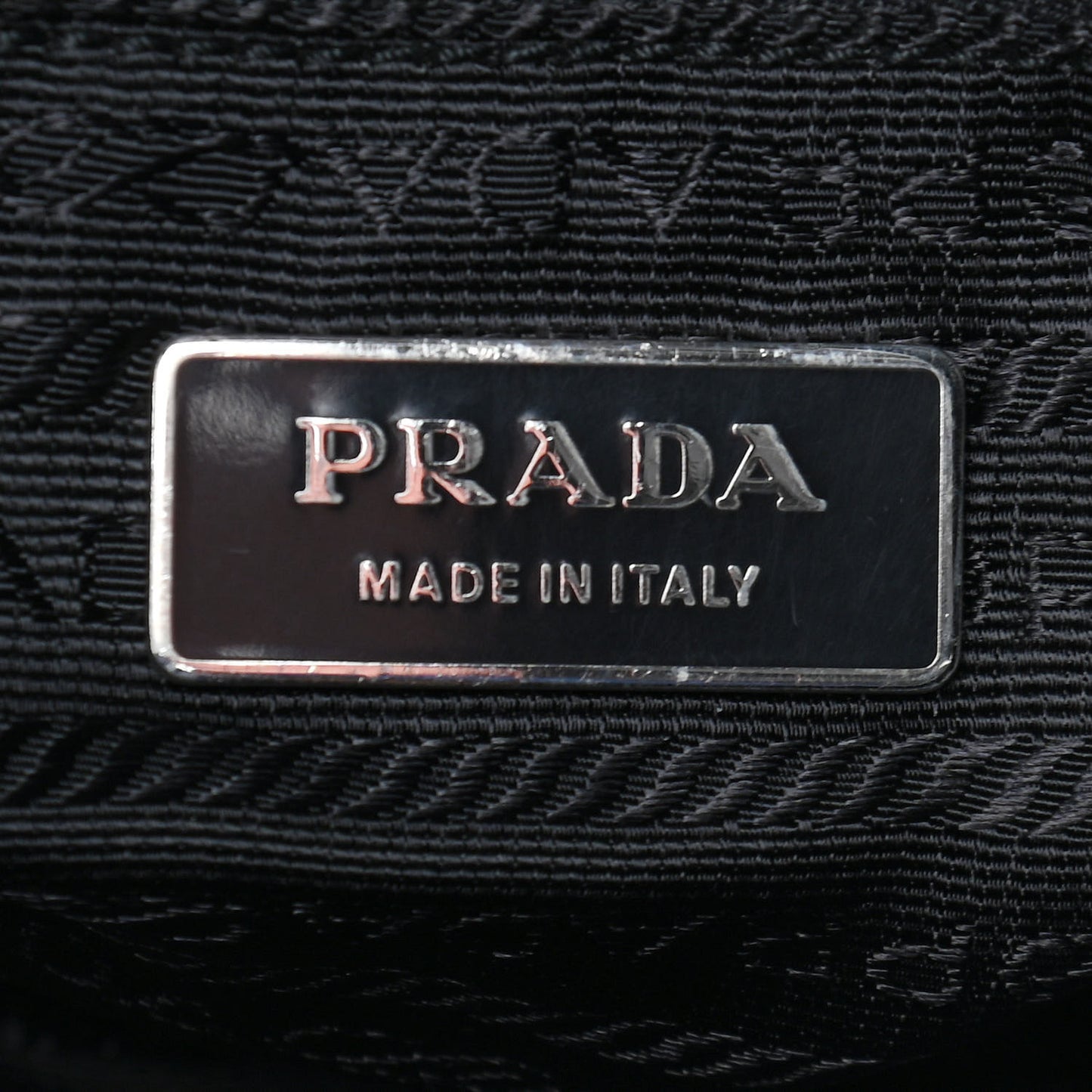 Nylon Vela Messenger Bag Black