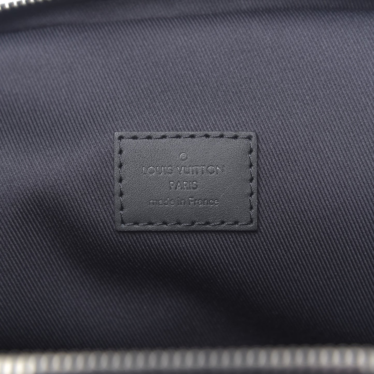 Damier Infini Avenue Sling Bag Onyx Silver