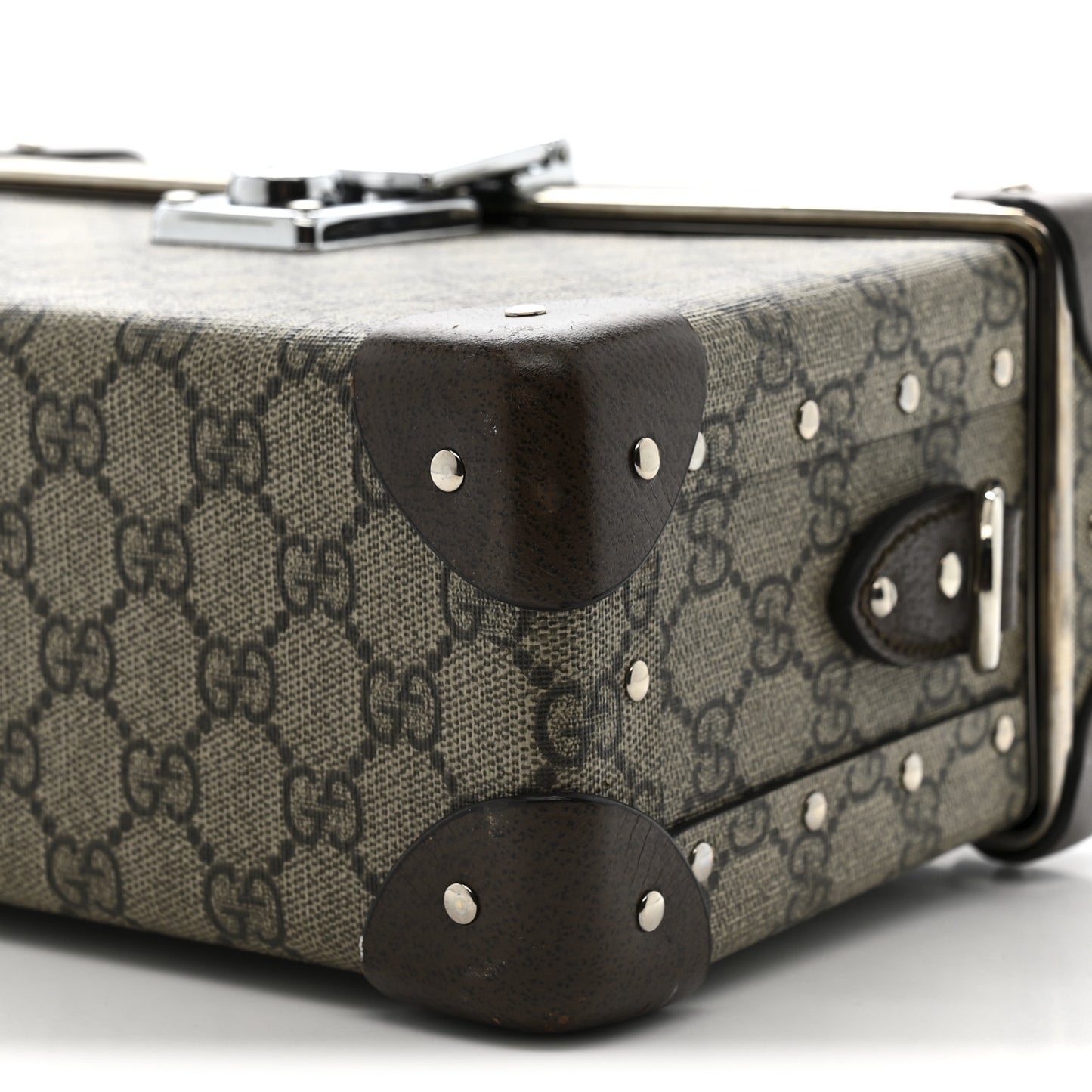 GG Supreme Monogram Globe-Trotter Beauty Case Brown