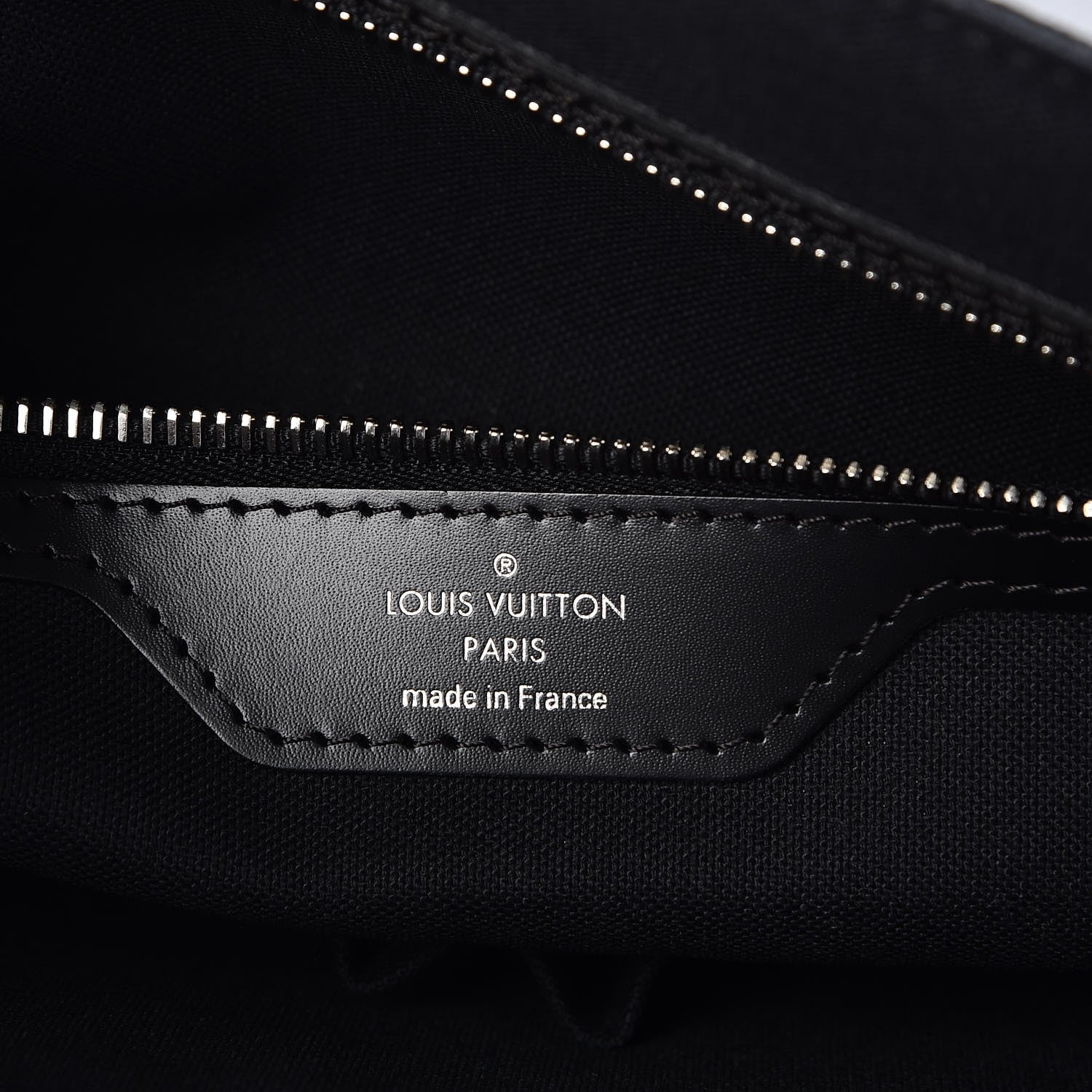 Louis Vuitton Damier Graphite District GM 6 of 8