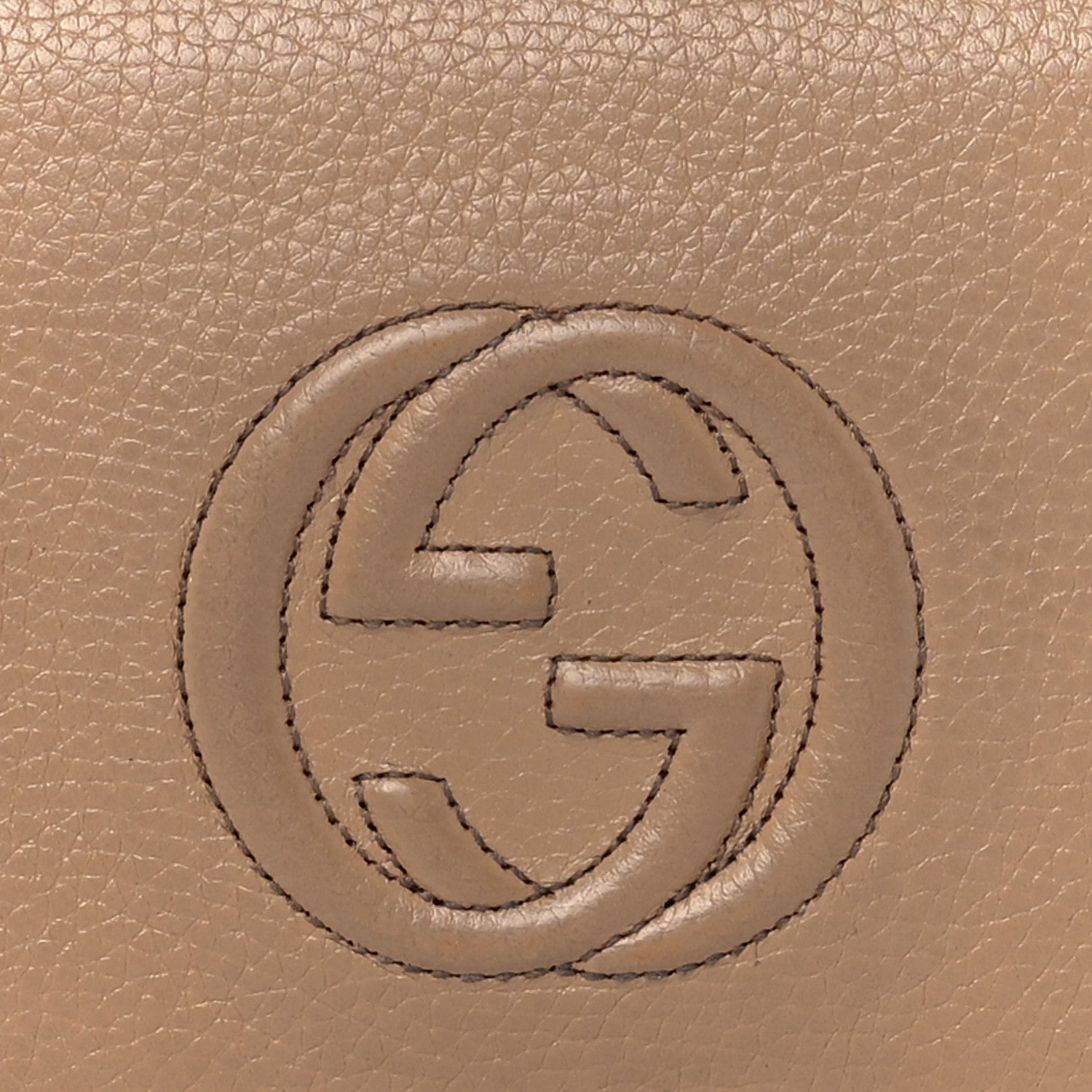 Gucci Pebbled Calfskin Soho Wallet on Chain Camelia 7 of 11