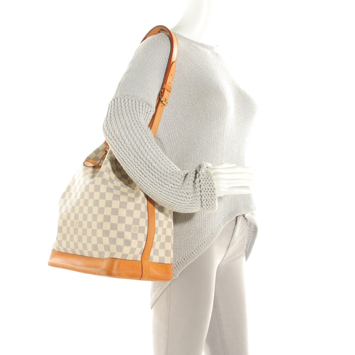 Louis Vuitton Damier Azur Noe 2 of 8
