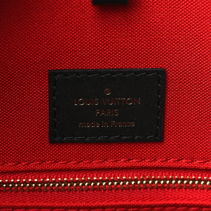 Louis Vuitton Reverse Monogram Giant Onthego MM 6 of 9
