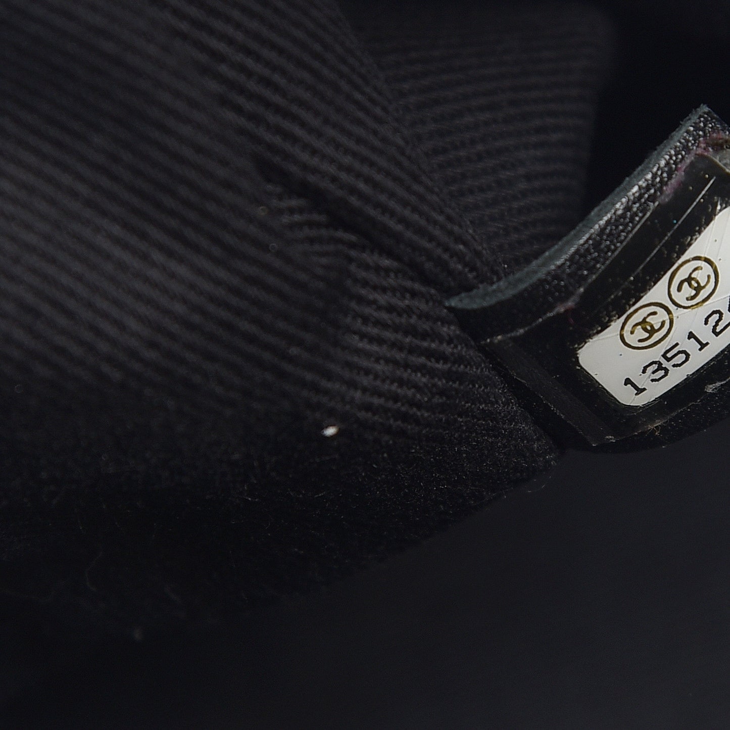 Patent Quilted CC Shoulder Bag Black