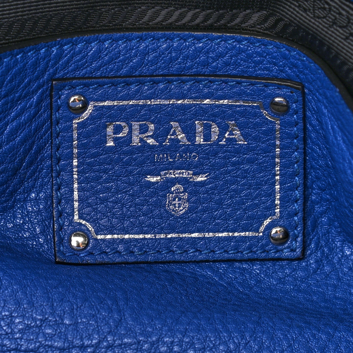 Vitello Daino Shopping Tote Royal