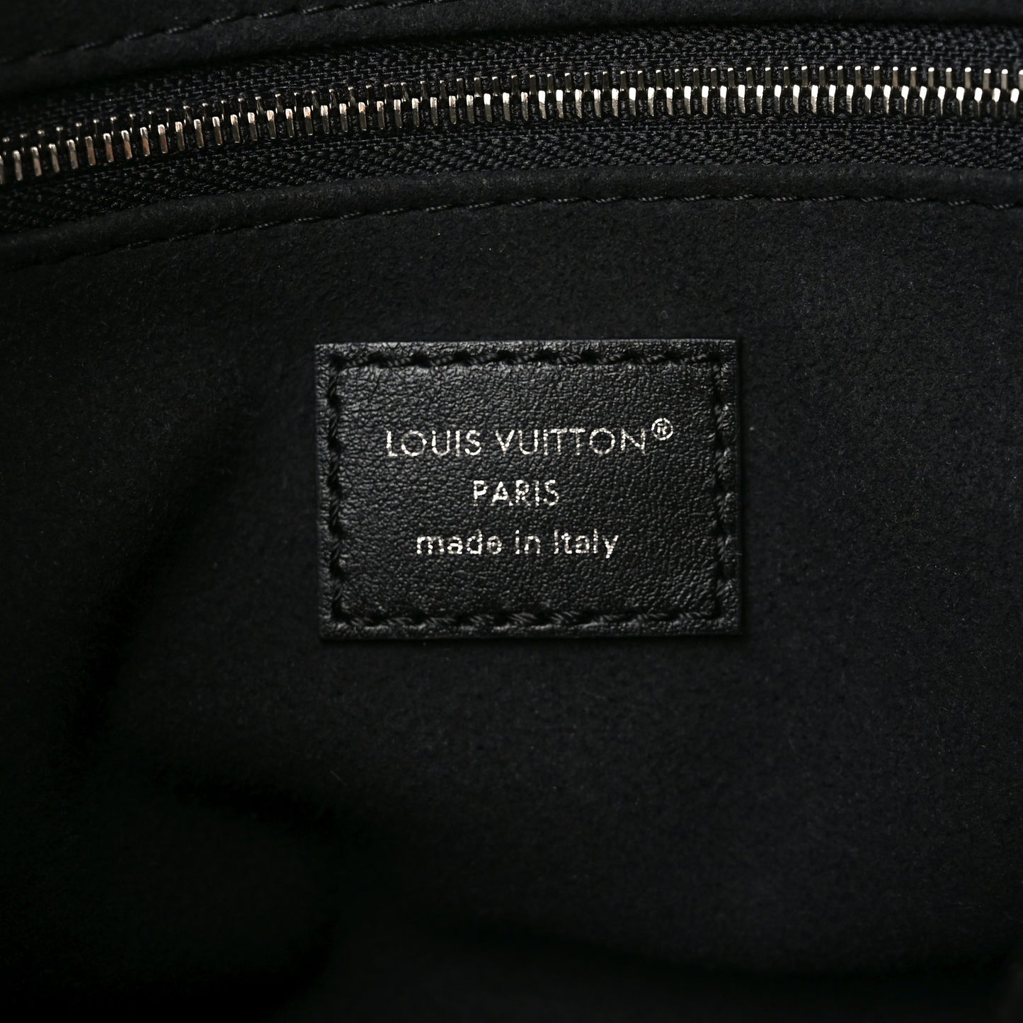 Lambskin CarryAll Vibe BB Black