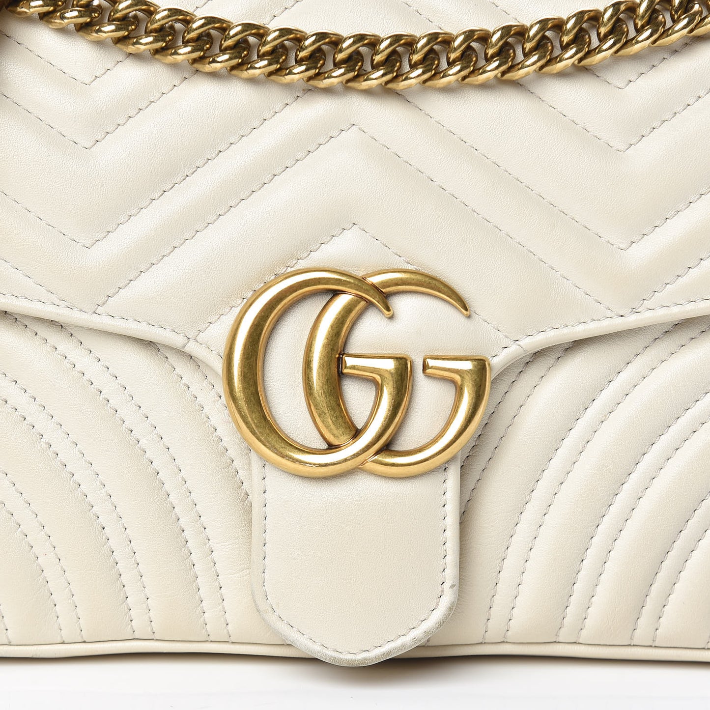 Calfskin Matelasse Small GG Marmont Shoulder Bag White