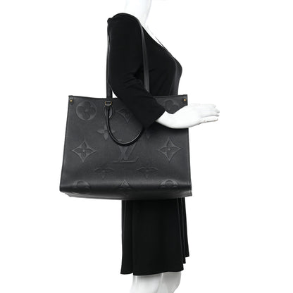 Louis Vuitton Empreinte Monogram Giant Onthego GM Black 2 of 9