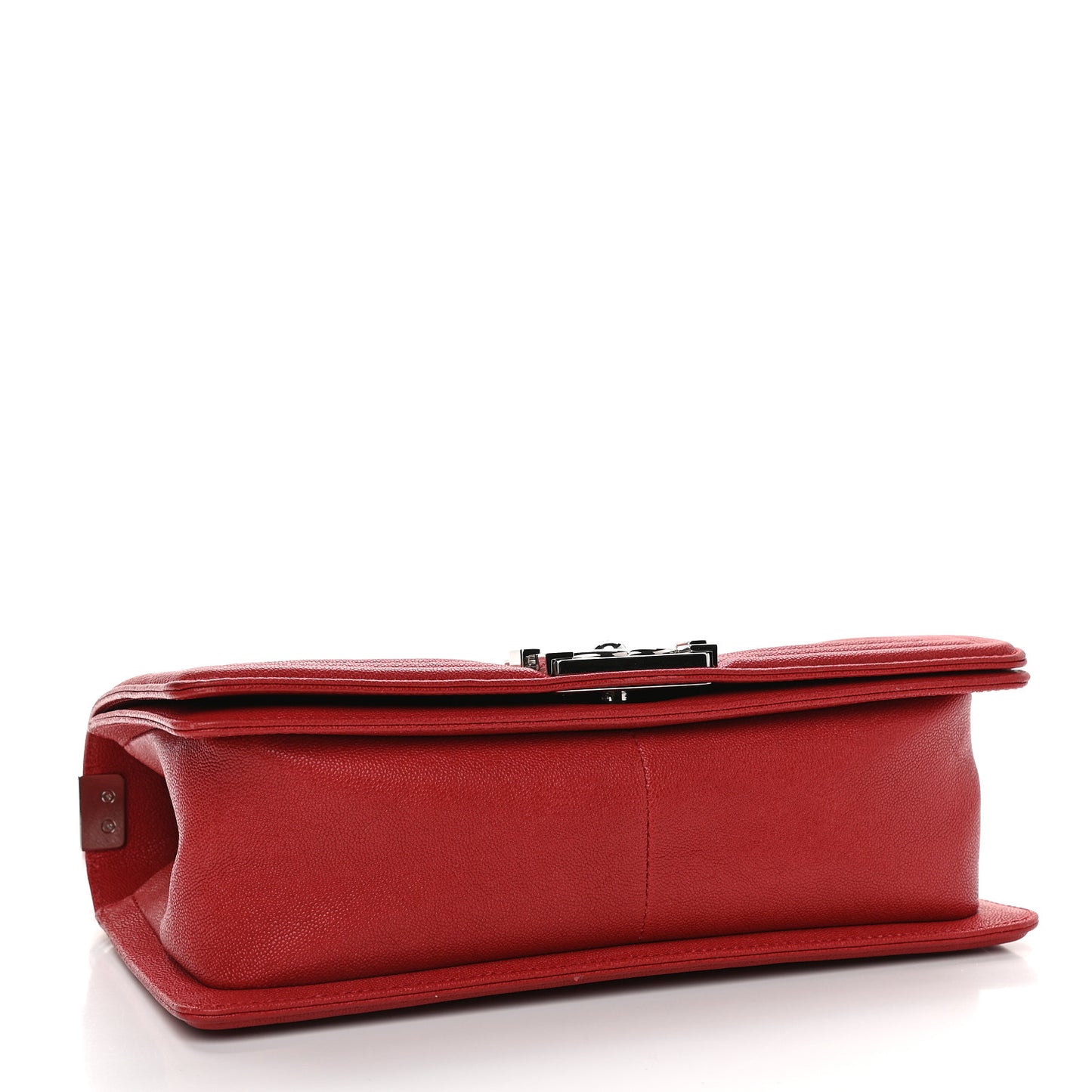 Caviar Quilted Medium Boy Flap Red