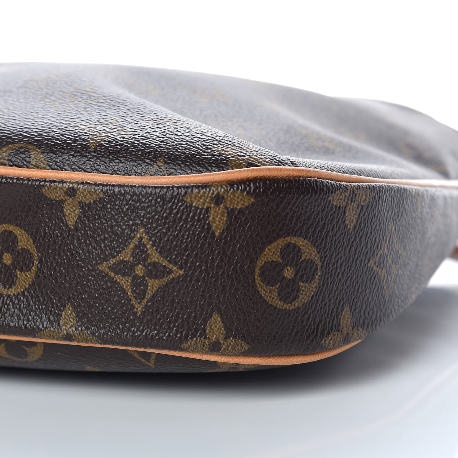 Louis Vuitton Monogram Odeon PM 6 of 11