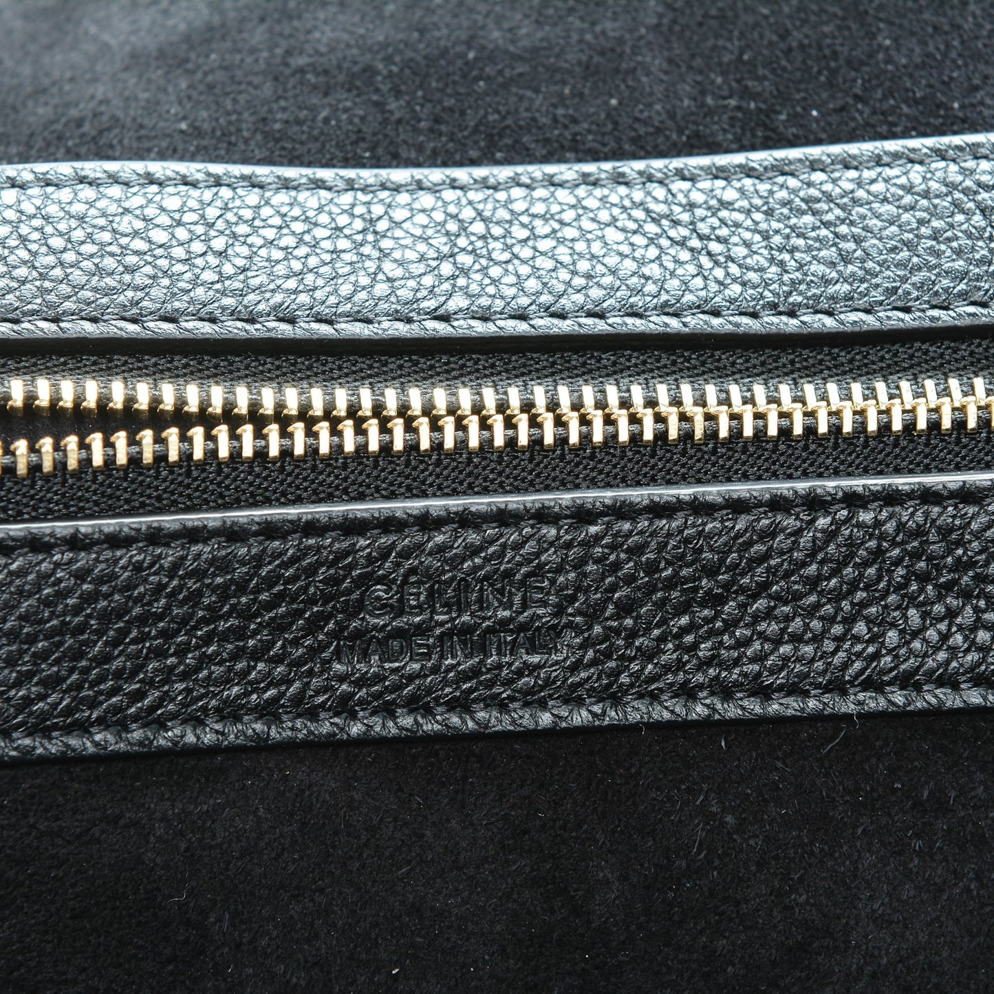 Soft Grained Calfskin Medium Belt Cabas Phantom Black