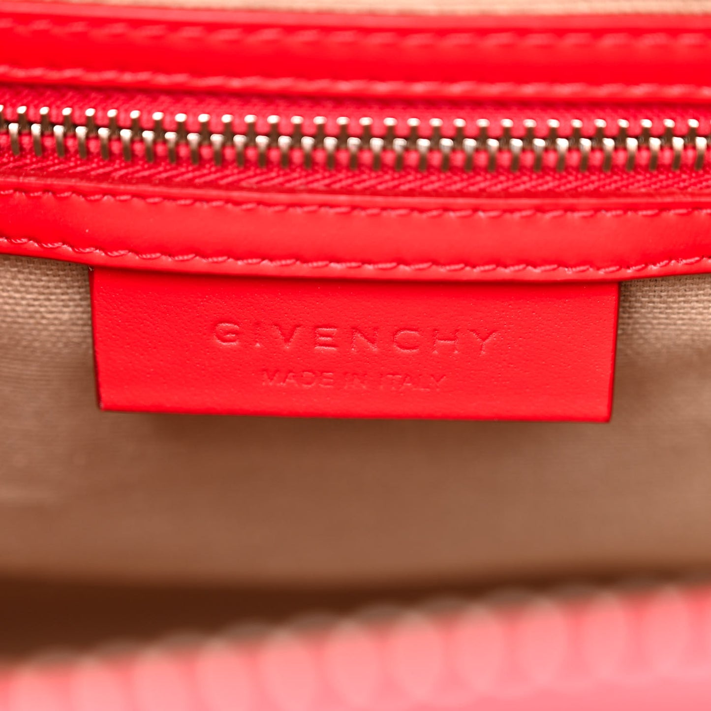 Shiny Lord Calfskin Small Antigona Medium Red
