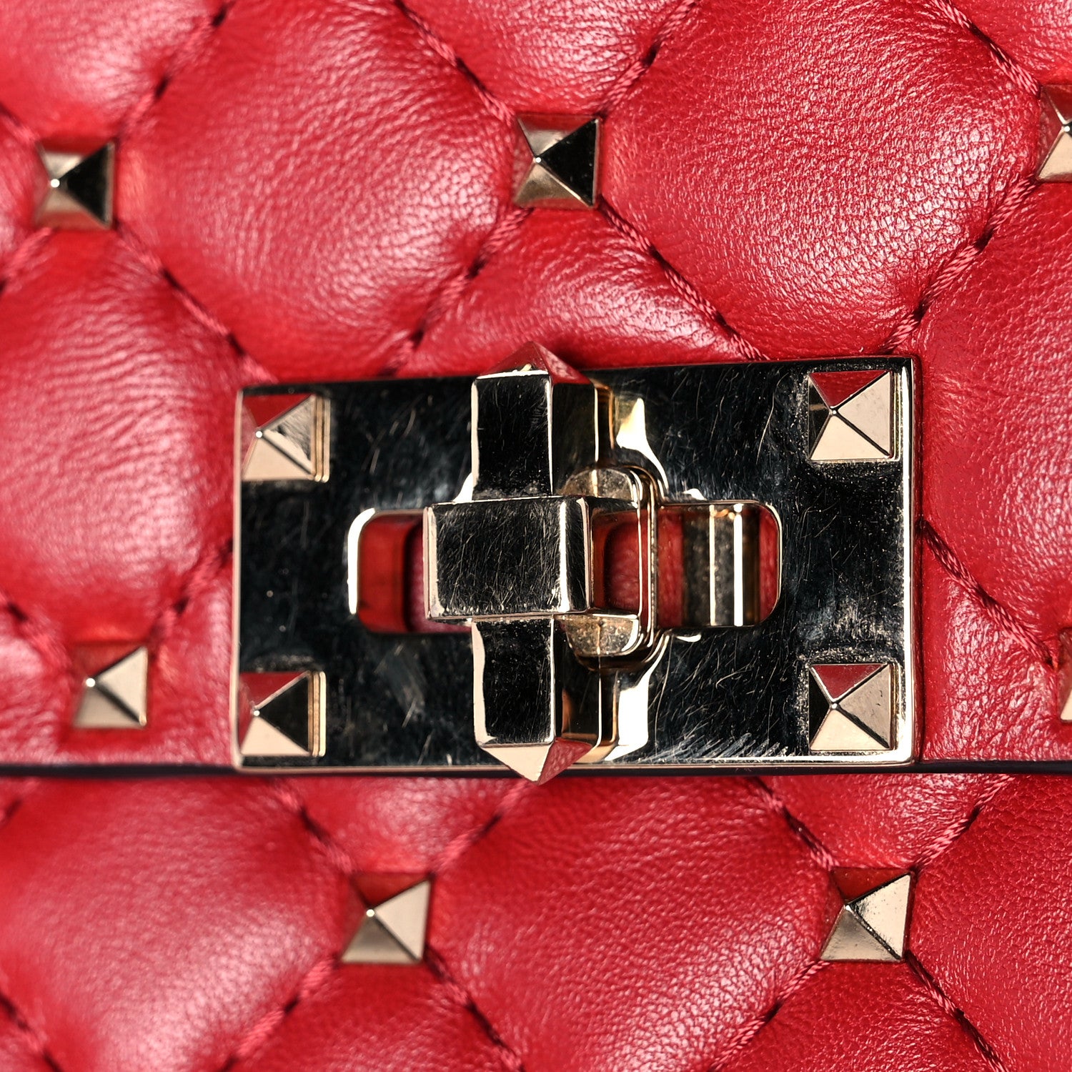 Valentino Garavani Nappa Rockstud Spike Wallet on Chain Rubino 11 of 12