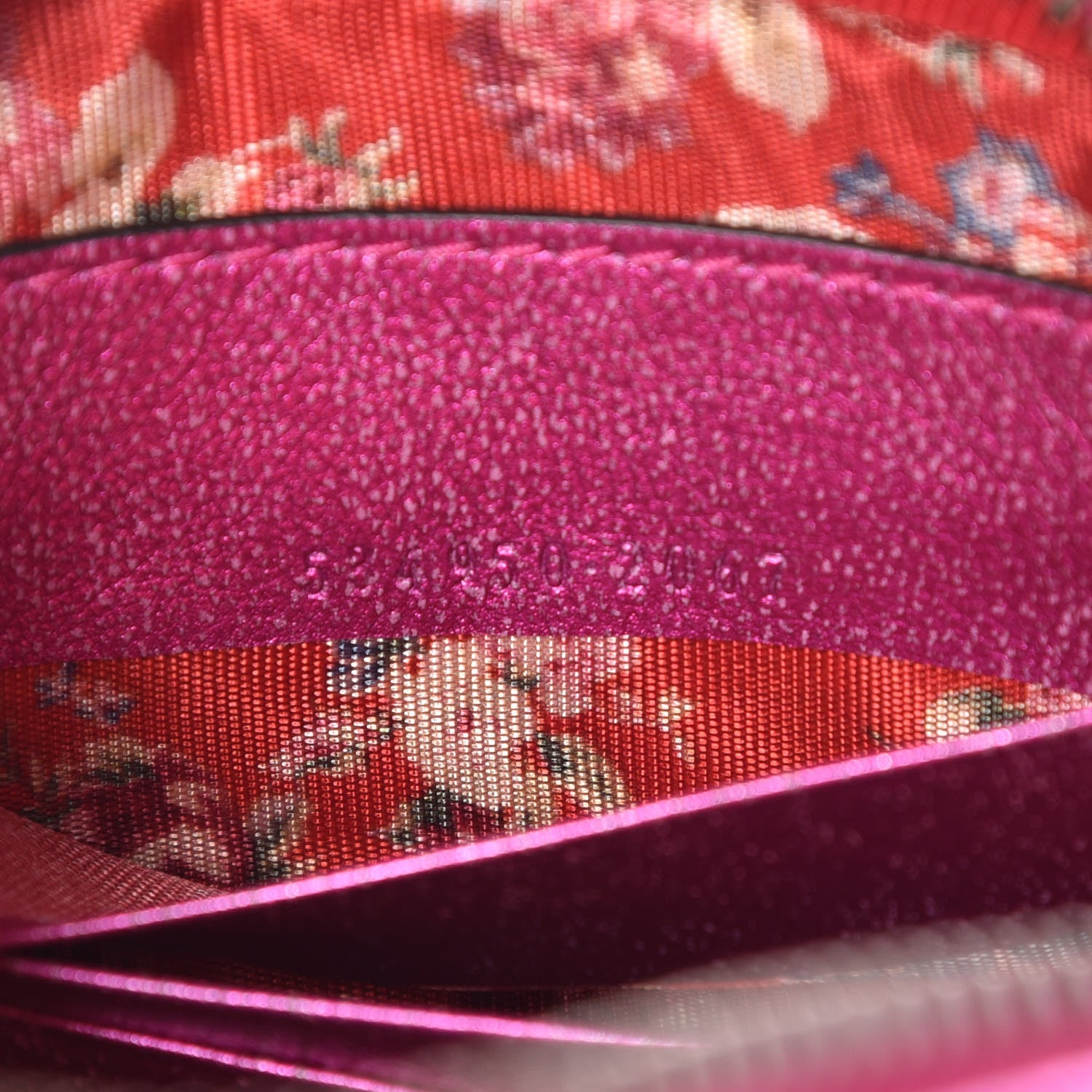 Gucci Laminated Nappa Trapuntata Mini Zumi Shoulder Bag Fuxia 7 of 9