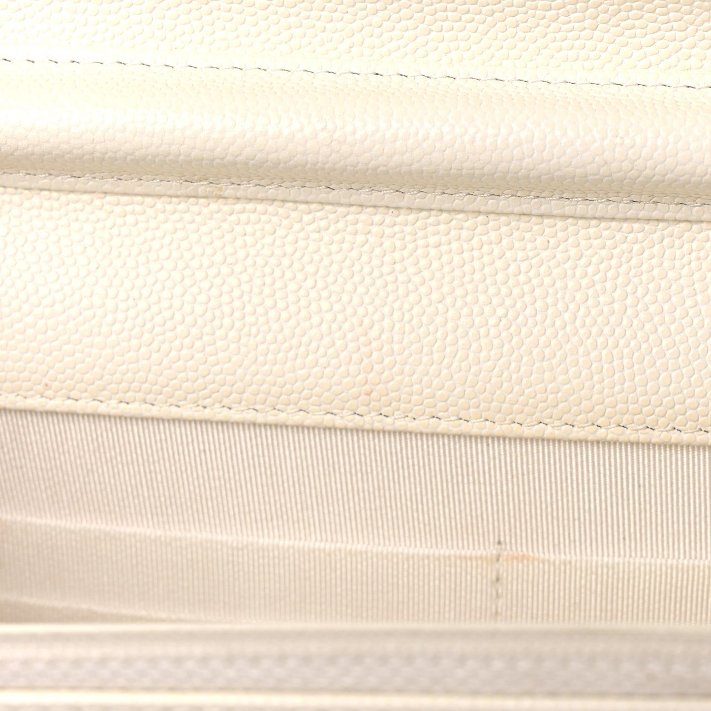 Caviar Quilted Wallet On Chain WOC White