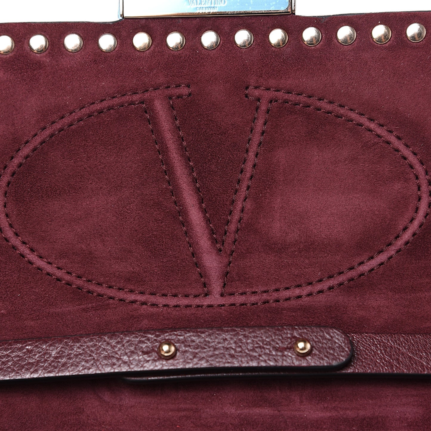 Vitello Rockstud No Limit Shoulder Bag Rubin