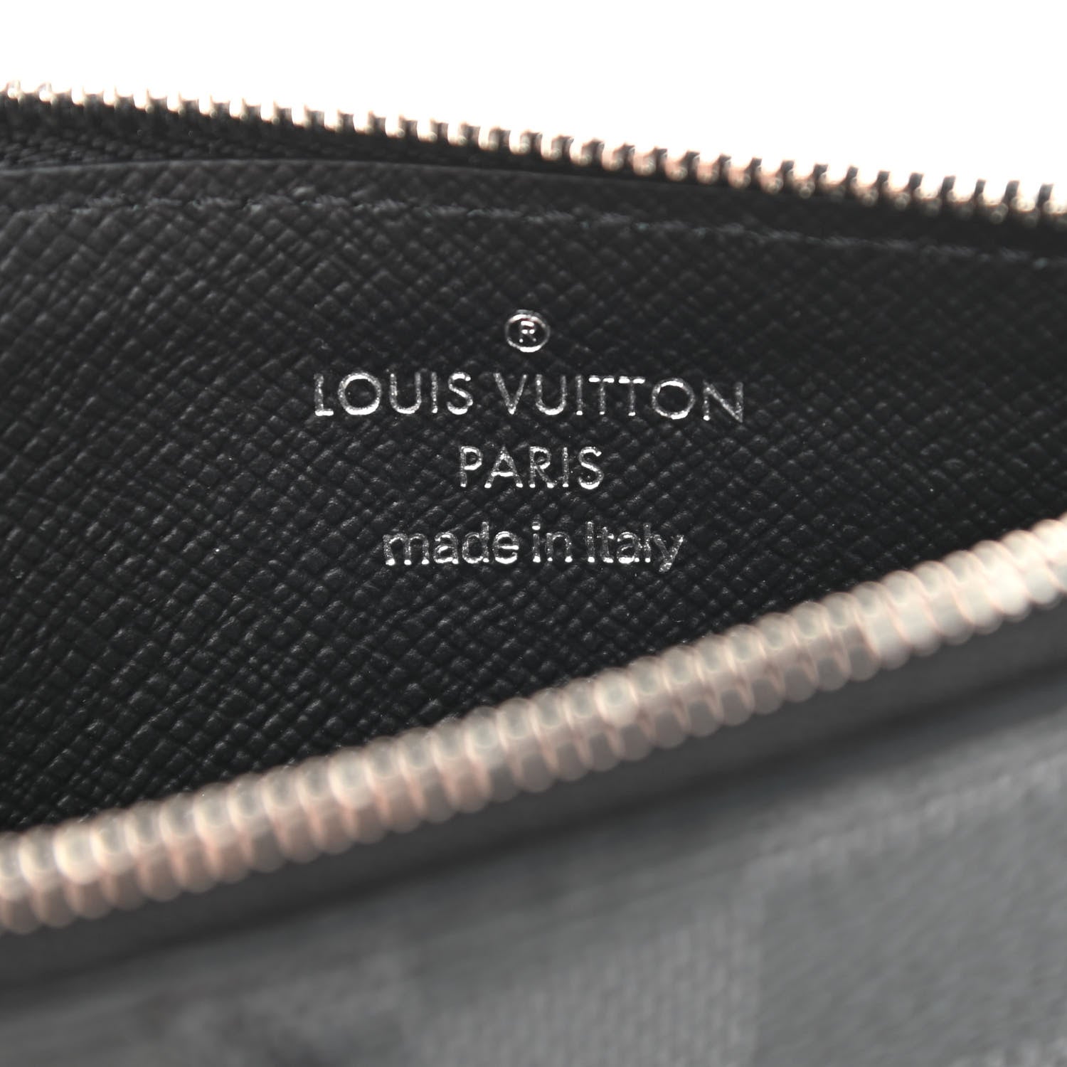 Louis Vuitton Damier Graphite Taiga Coin Card Holder 6 of 8