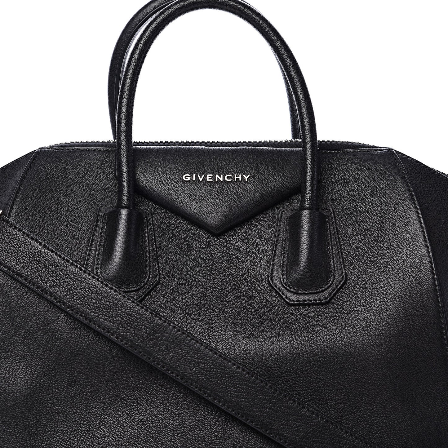 Sugar Goatskin Medium Antigona Black