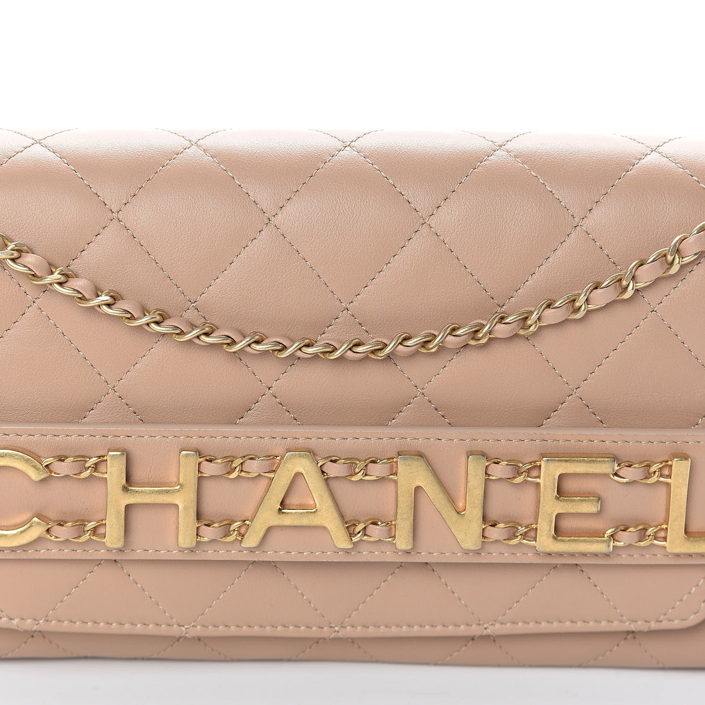 Calfskin Quilted Enchained Clutch Beige