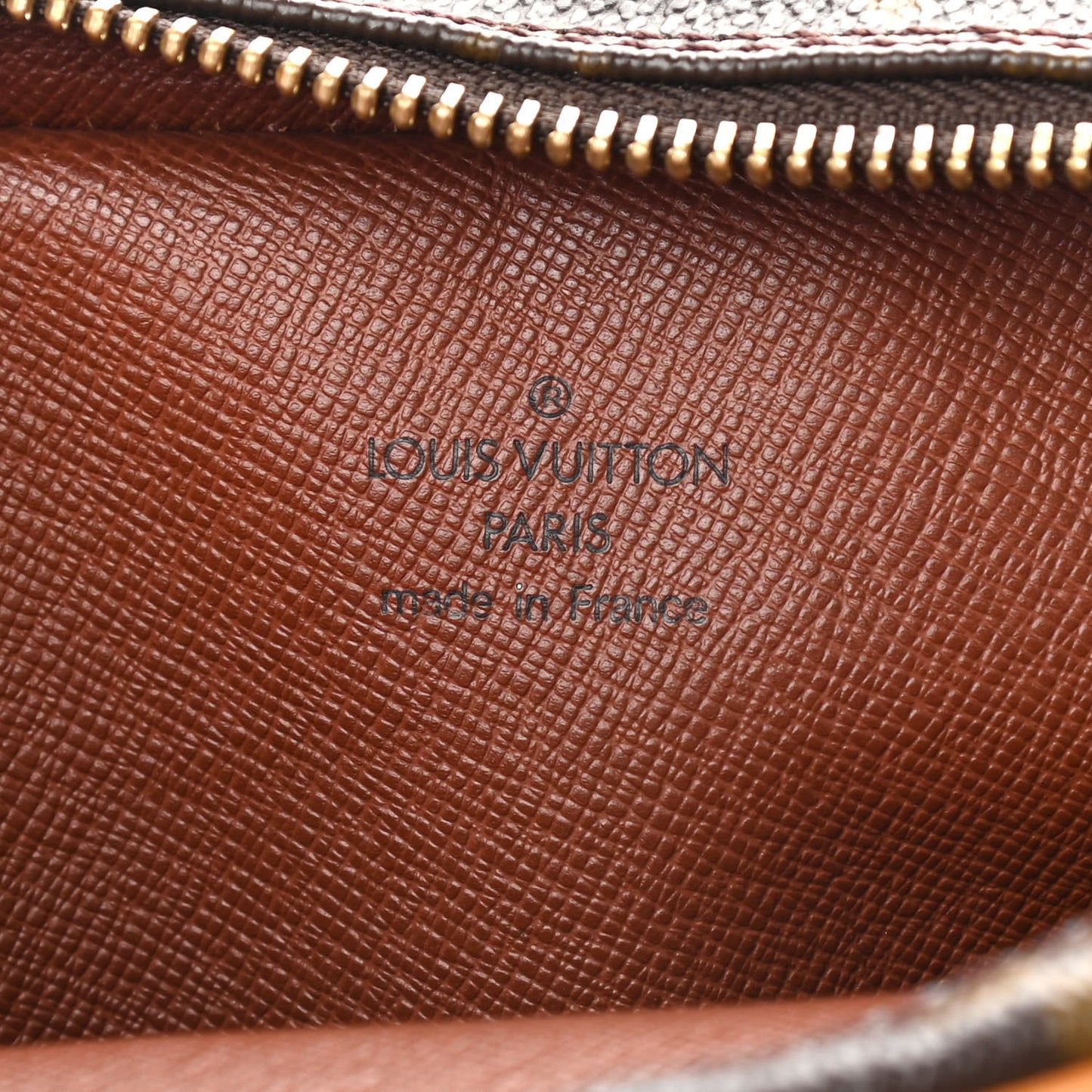 Monogram Amazone