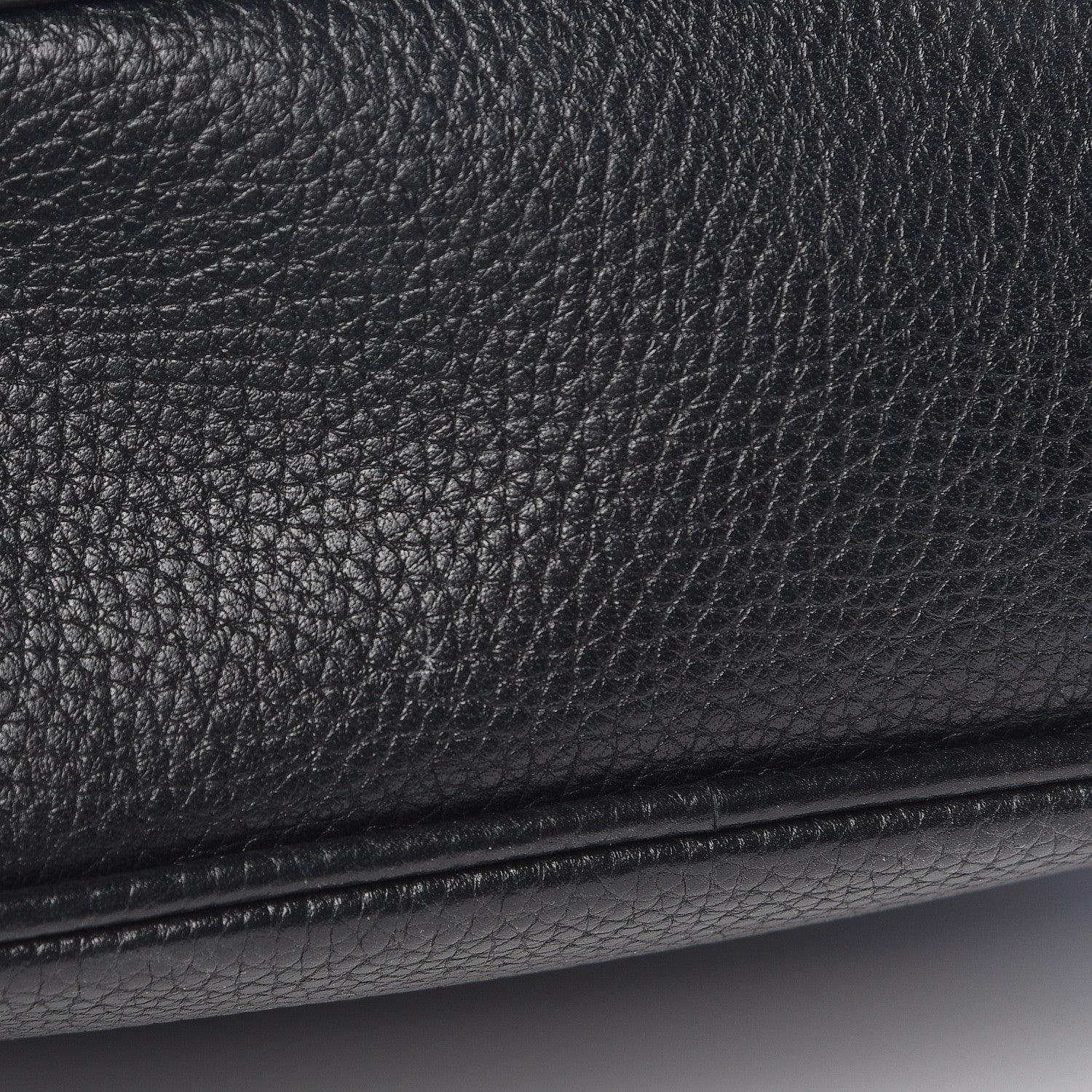 Gucci Pebbled Calfskin Small Soho Disco Bag Black 9 of 12